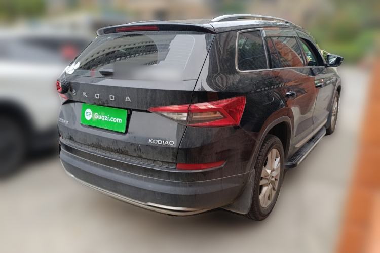 Used Skoda Kodiaq 2019 Facelifted TSI330 7-Seater Two-Wheel-Drive Luxury Enjoyment Edition China VI Standard Exterior 5