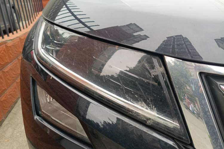 Used Skoda Kodiaq 2019 Facelifted TSI330 7-Seater Two-Wheel-Drive Luxury Enjoyment Edition China VI Standard Exterior 6