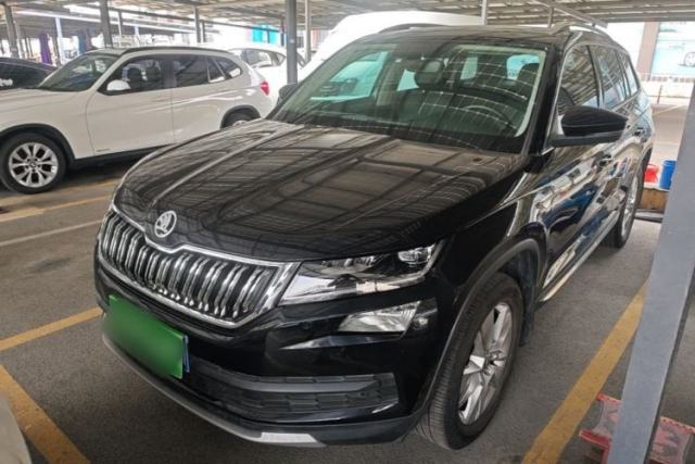 Ojetý Skoda Kodiaq 2019 Facelifted TSI330 5-Seater Two-Wheel-Drive Luxury Enjoyment Edition China VI Standard