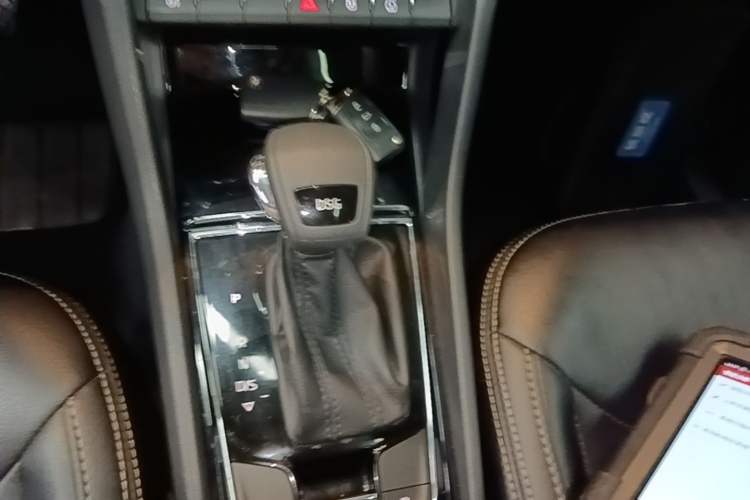 Used Skoda Kodiaq 2019 TSI330 7-Seater Two-Wheel-Drive Comfort Edition China V Standard Gear Lever