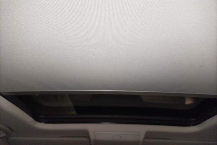 Used Skoda Kodiaq 2019 Restyled TSI330 5-Seater Two-Wheel Drive Standard Version China VI Headliner