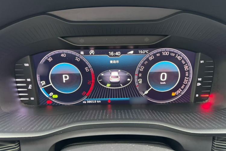 Used Skoda Kodiaq 2019 Facelifted TSI330 5-Seater Two-Wheel-Drive Luxury Enjoyment Edition China VI Standard Interior 3