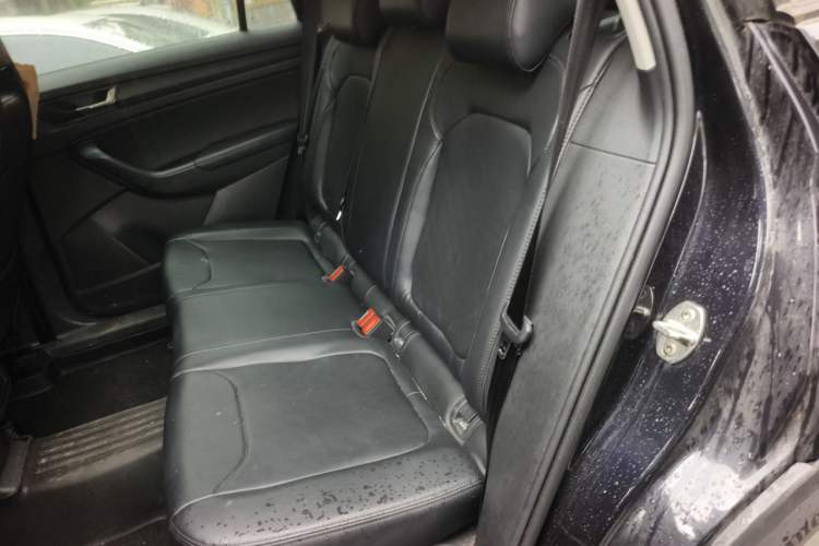 Used Skoda Kodiaq 2019 Restyled TSI330 5-Seater Two-Wheel Drive Standard Version China VI Left Rear Seat