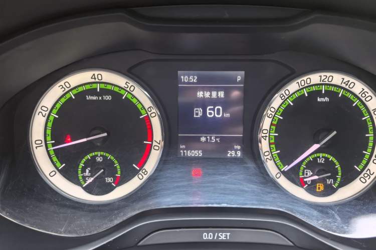 Used Skoda Kodiaq 2019 TSI330 5-Seater Two-Wheel Drive Comfort Edition China V Emission Standard Odometer Close Up