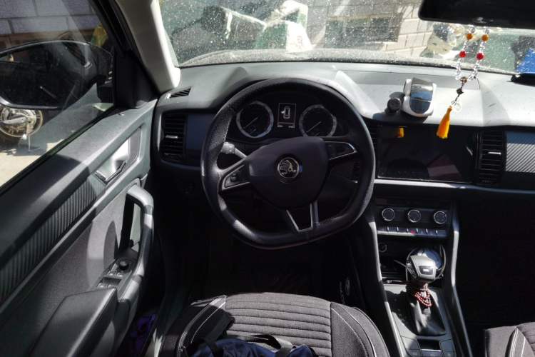 Used Skoda Kodiaq 2019 TSI330 5-Seat Two-Wheel Drive Standard Edition China V Emission Standard Steering Wheel