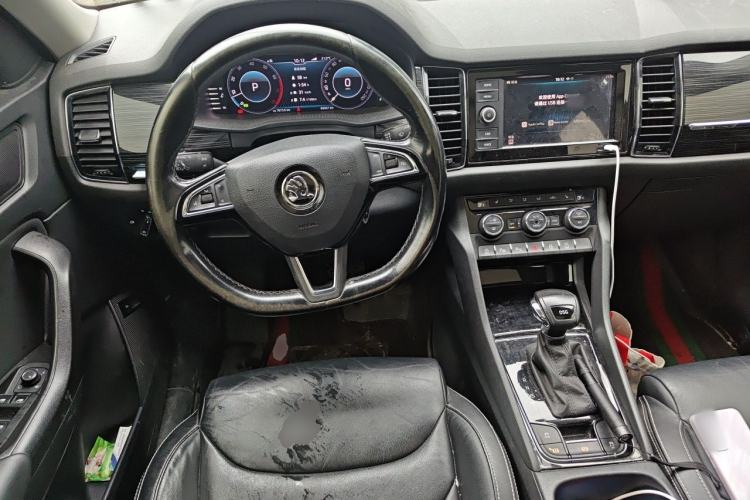 Used Skoda Kodiaq 2019 Facelifted TSI330 5-Seater Two-Wheel-Drive Luxury Enjoyment Edition China VI Standard Steering Wheel