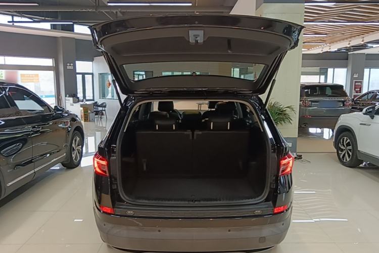 Used Skoda Kodiaq 2019 TSI330 7-Seater Two-Wheel-Drive Comfort Edition China V Standard Trunk