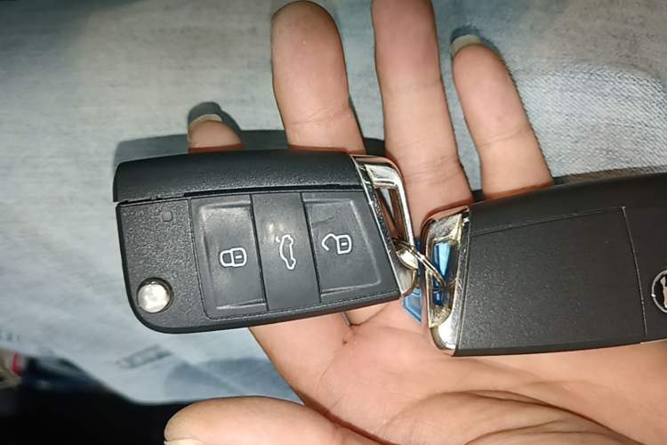 Used Skoda Kodiaq 2019 TSI330 7-Seater Two-Wheel-Drive Comfort Edition China V Standard Vehicle Key