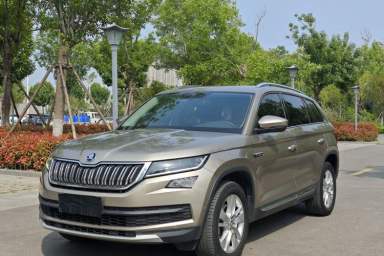 Used Skoda Kodiaq 2019 Facelifted TSI330 5-Seater Two-Wheel-Drive Luxury Enjoyment Edition China VI Standard