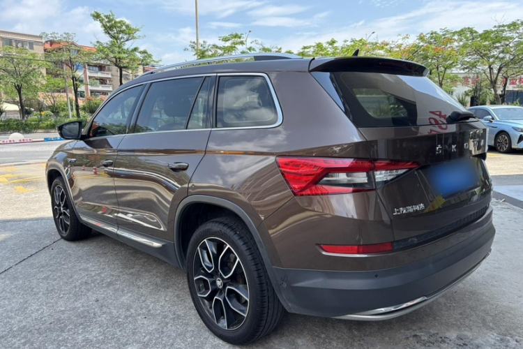Used Skoda Kodiaq 2019 Facelifted TSI330 7-Seater Two-Wheel-Drive Luxury Enjoyment Edition China VI Standard Exterior 4