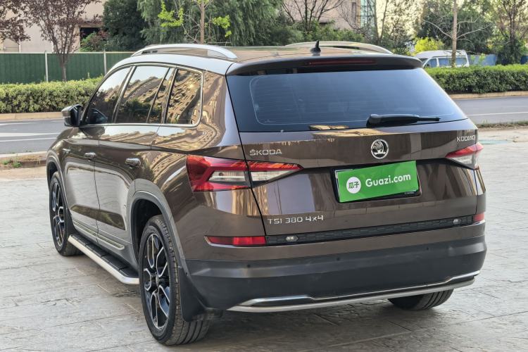 Used Skoda Kodiaq 2019 TSI380 7-Seater Four-Wheel-Drive Flagship Model China V Standard Exterior 5