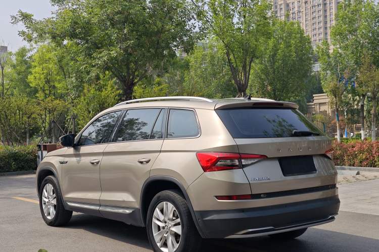 Used Skoda Kodiaq 2019 Facelifted TSI330 5-Seater Two-Wheel-Drive Luxury Enjoyment Edition China VI Standard Exterior 6