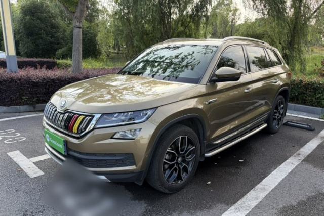 Used Skoda Kodiaq 2019 Facelifted TSI330 7-Seater Two-Wheel-Drive Luxury Enjoyment Edition China VI Standard