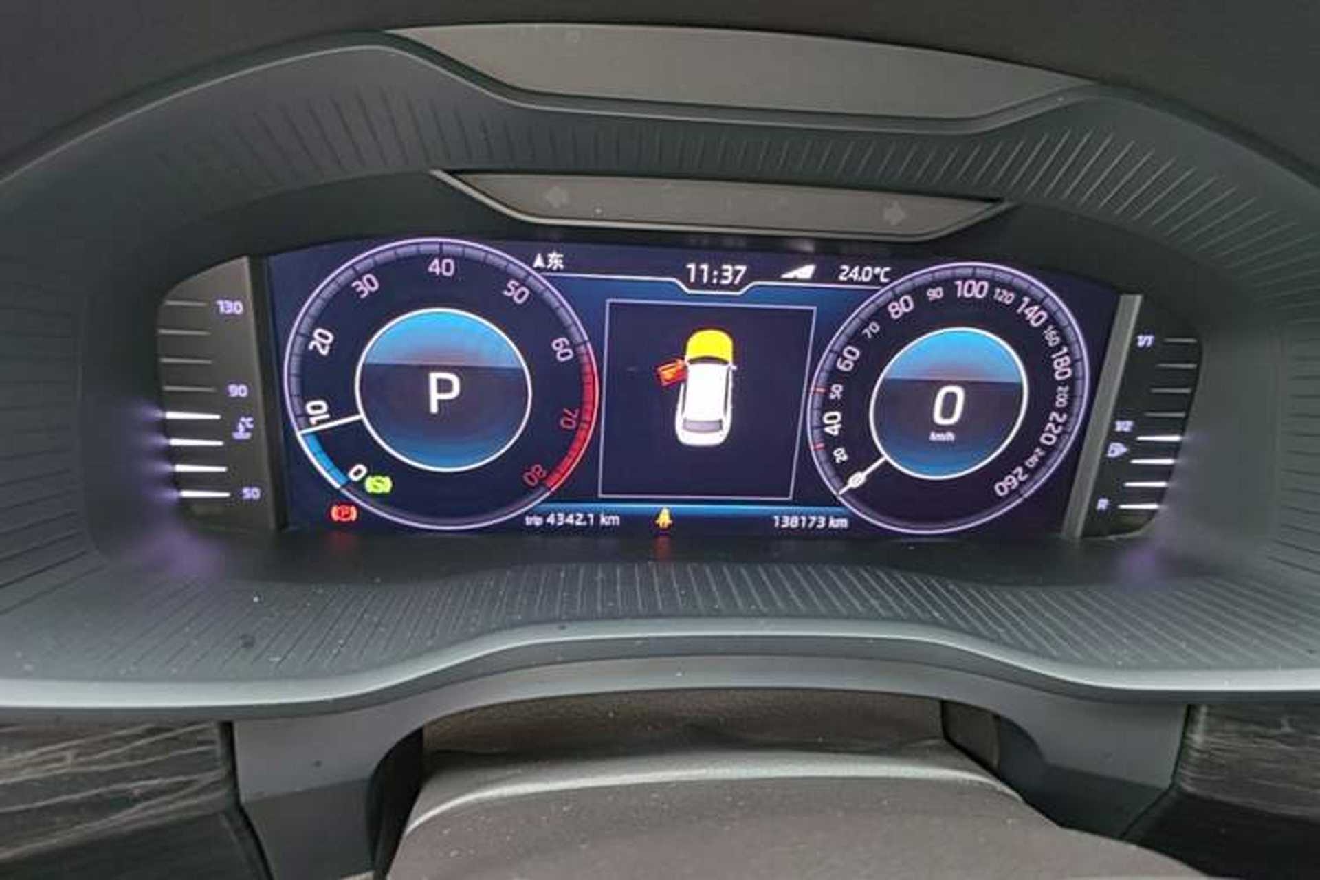 Used Skoda Kodiaq 2019 Facelifted TSI330 7-Seater Two-Wheel-Drive Luxury Enjoyment Edition China VI Standard Instrument Cluster
