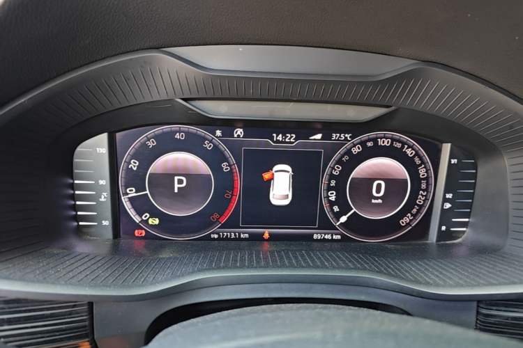 Used Skoda Kodiaq 2019 TSI380 7-Seater Four-Wheel-Drive Flagship Model China V Standard Instrument Cluster