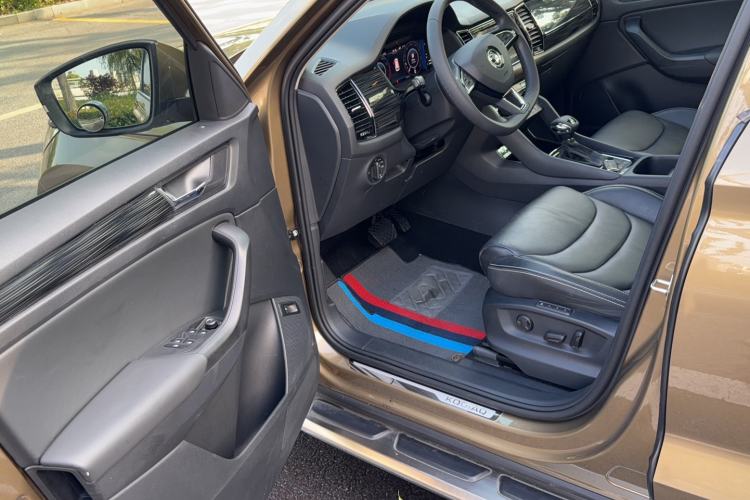 Used Skoda Kodiaq 2019 Facelifted TSI330 7-Seater Two-Wheel-Drive Luxury Enjoyment Edition China VI Standard Interior 2
