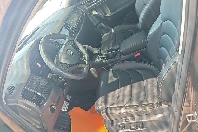 Used Skoda Kodiaq 2019 TSI380 7-Seater Four-Wheel-Drive Flagship Model China V Standard Left Front Seat
