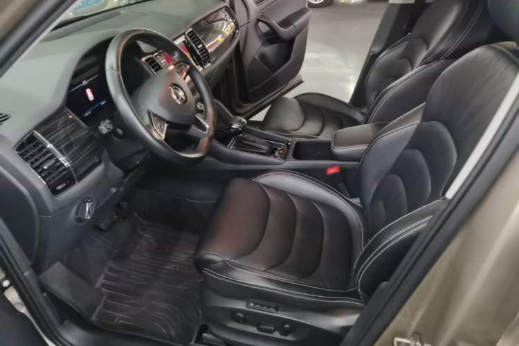 Used Skoda Kodiaq 2019 Facelifted TSI330 5-Seater Two-Wheel-Drive Luxury Enjoyment Edition China VI Standard Left Front Seat