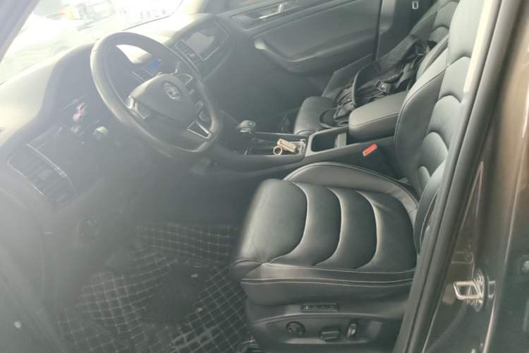 Used Skoda Kodiaq 2019 Facelifted TSI330 7-Seater Two-Wheel-Drive Luxury Enjoyment Edition China VI Standard Left Front Seat