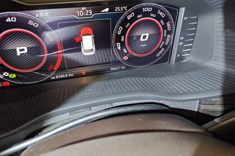 Used Skoda Kodiaq 2019 Facelifted TSI380 7-Seater All-Wheel-Drive Flagship Version China VI Standard Odometer Close Up