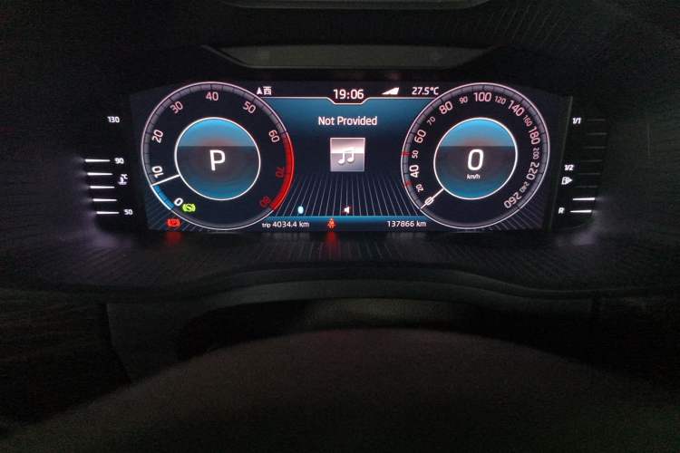 Used Skoda Kodiaq 2019 Facelifted TSI330 7-Seater Two-Wheel-Drive Luxury Enjoyment Edition China VI Standard Odometer Close Up