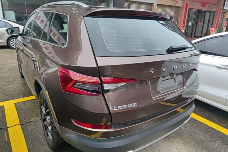 Used Skoda Kodiaq 2019 Facelifted TSI330 7-Seater Two-Wheel-Drive Luxury Enjoyment Edition China VI Standard Rear Left 45 Deg