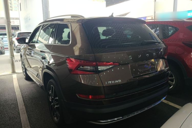 Used Skoda Kodiaq 2019 Facelifted TSI330 7-Seater Two-Wheel-Drive Luxury Enjoyment Edition China VI Standard Rear Left 45 Deg
