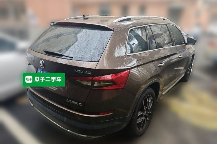 Used Skoda Kodiaq 2019 Updated TSI380 7-Seater All-Wheel-Drive Flagship Version China V Emission Standard Rear Right 45 Deg
