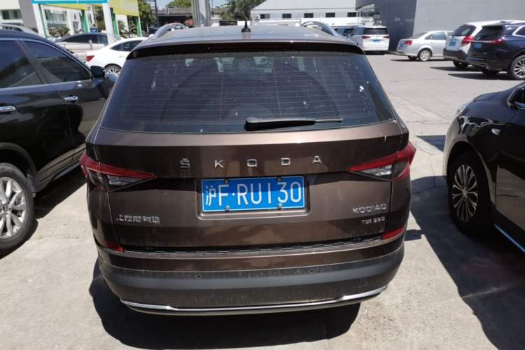 Used Skoda Kodiaq 2019 Facelifted TSI330 5-Seater Two-Wheel-Drive Luxury Enjoyment Edition China V Emission Standard Rear