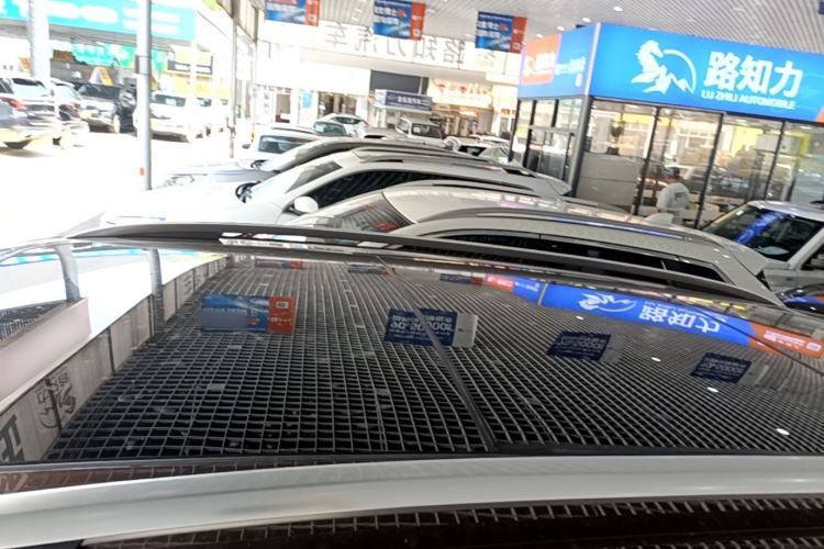 Used Skoda Kodiaq 2019 Facelifted TSI330 7-Seater Two-Wheel-Drive Luxury Enjoyment Edition China VI Standard Roof