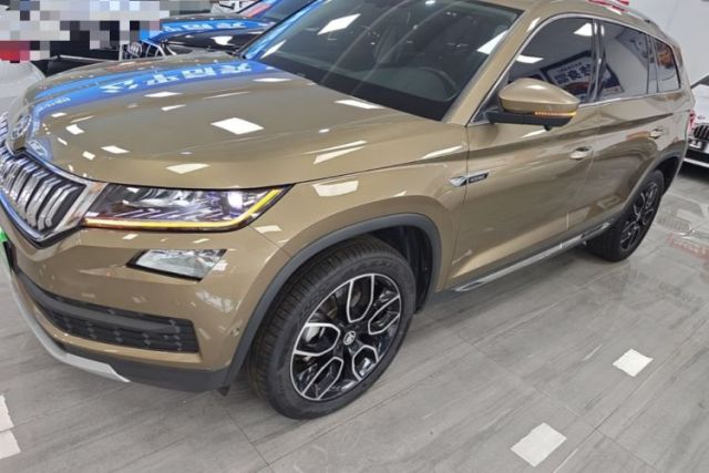 Used Skoda Kodiaq 2019 Facelifted TSI330 7-Seater Two-Wheel-Drive Luxury Enjoyment Edition China VI Standard