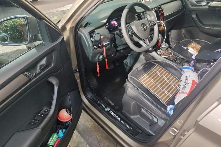 Used Skoda Kodiaq 2019 Restyled TSI330 5-Seater Two-Wheel Drive Comfort Version China VI Standard Driver Seat
