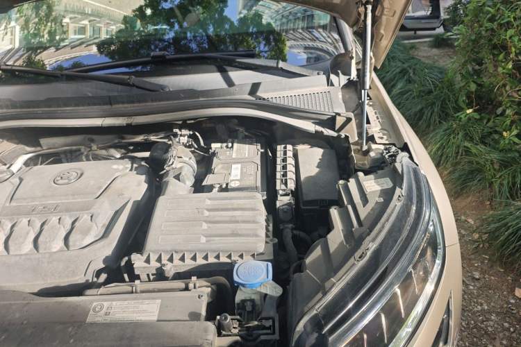 Used Skoda Kodiaq 2019 Restyled TSI330 5-Seater Two-Wheel Drive Comfort Version China VI Standard Engine Bay Left