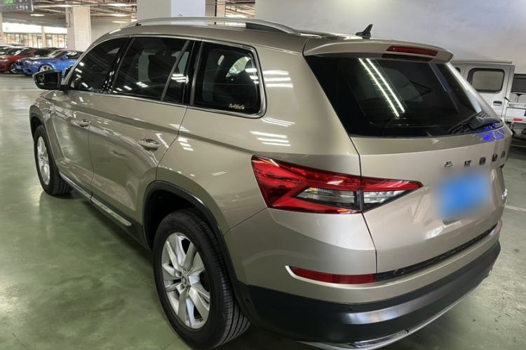 Used Skoda Kodiaq 2019 Facelifted TSI330 5-Seater Two-Wheel-Drive Luxury Enjoyment Edition China VI Standard Exterior 3