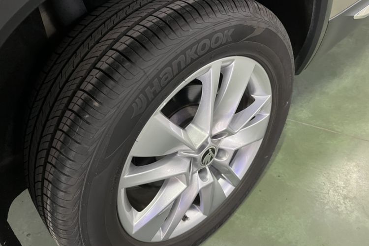 Used Skoda Kodiaq 2019 Facelifted TSI330 5-Seater Two-Wheel-Drive Luxury Enjoyment Edition China VI Standard Exterior 9