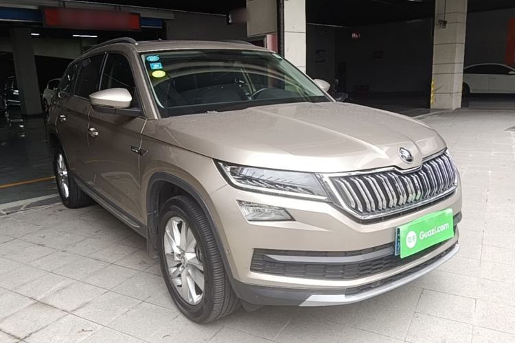 Used Skoda Kodiaq 2019 Facelifted TSI330 5-Seater Two-Wheel-Drive Luxury Enjoyment Edition China VI Standard Front Right 45 Deg