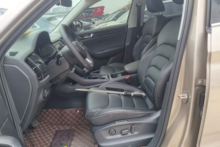 Used Skoda Kodiaq 2019 Facelifted TSI330 7-Seater Two-Wheel-Drive Luxury Enjoyment Edition China VI Standard Left Front Seat