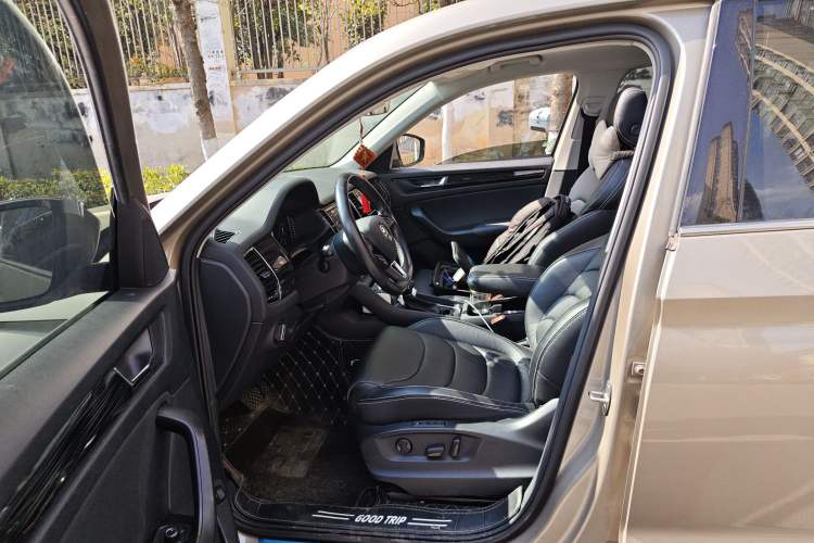 Used Skoda Kodiaq 2019 Facelifted TSI330 5-Seater Two-Wheel-Drive Luxury Enjoyment Edition China VI Standard Left Front Seat