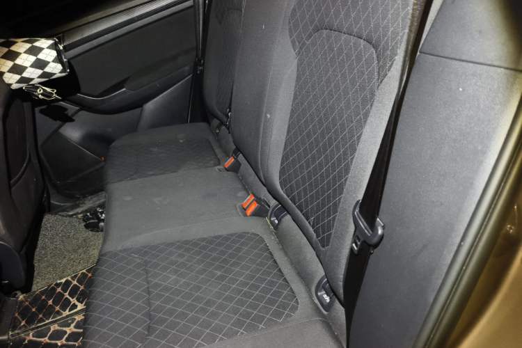 Used Skoda Kodiaq 2019 Restyled TSI330 5-Seater Two-Wheel Drive Standard Version China VI Left Rear Seat