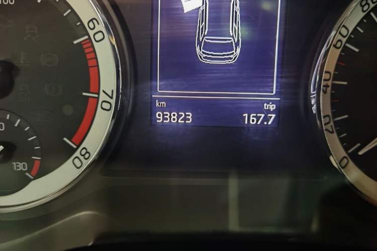 Used Skoda Kodiaq 2019 TSI330 5-Seat Two-Wheel Drive Luxury Enjoyment Edition China V Standard Odometer Close Up