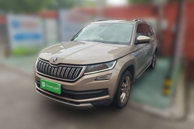 Used Skoda Kodiaq 2019 Facelifted TSI330 5-Seater Two-Wheel-Drive Luxury Enjoyment Edition China VI Standard Guazi used car, China used car export, Used car for sale, Used cars, Cheapest cars for sale