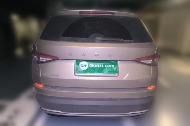 Used Skoda Kodiaq 2019 Facelifted TSI330 7-Seater Two-Wheel-Drive Luxury Enjoyment Edition China VI Standard Rear