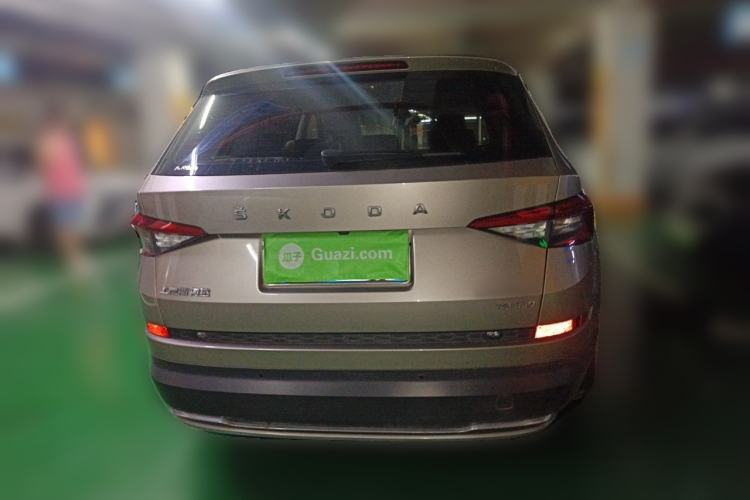 Used Skoda Kodiaq 2019 Facelifted TSI330 7-Seater Two-Wheel-Drive Deluxe Enjoyment Version China V Emission Standard Rear