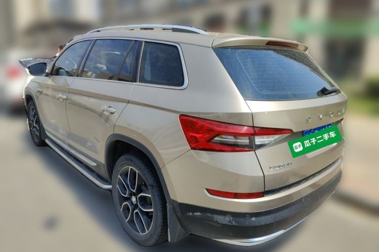 Used Skoda Kodiaq 2019 Facelifted TSI330 5-Seater Two-Wheel-Drive Luxury Enjoyment Edition China VI Standard Rear Left 45 Deg