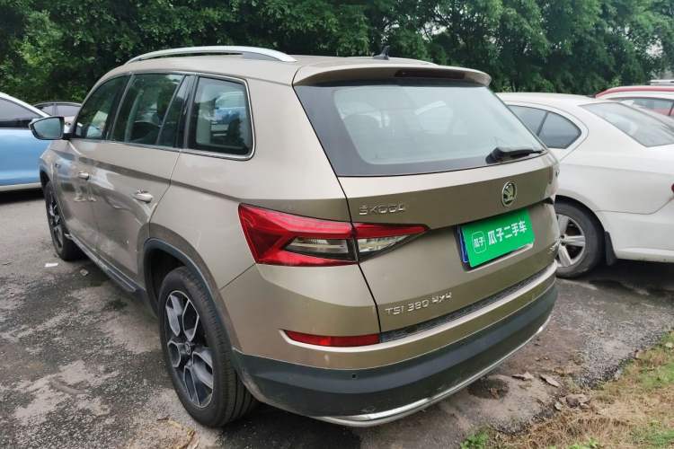 Used Skoda Kodiaq 2019 TSI380 7-Seater Four-Wheel-Drive Flagship Model China V Standard Rear Left 45 Deg