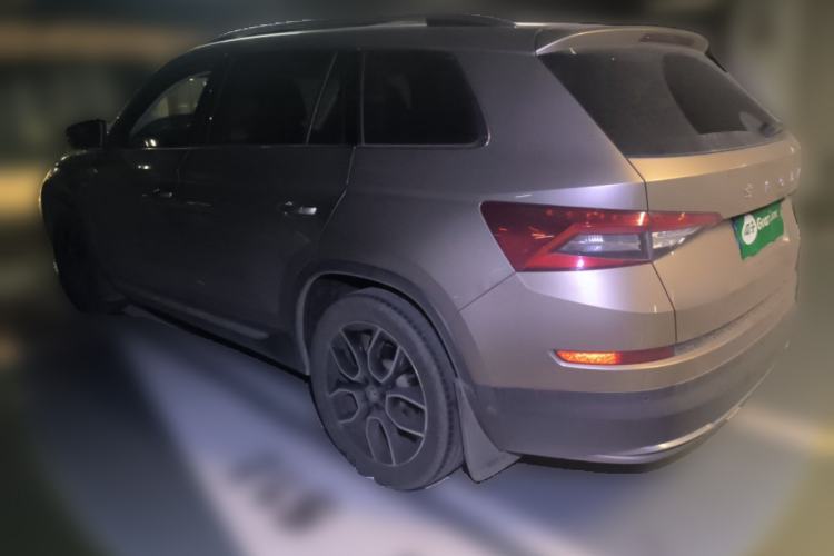 Used Skoda Kodiaq 2019 Facelifted TSI330 7-Seater Two-Wheel-Drive Luxury Enjoyment Edition China VI Standard Rear Left 45 Deg