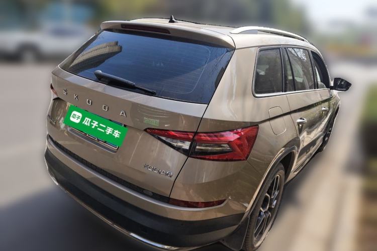 Used Skoda Kodiaq 2019 Facelifted TSI330 5-Seater Two-Wheel-Drive Luxury Enjoyment Edition China VI Standard Rear Right 45 Deg