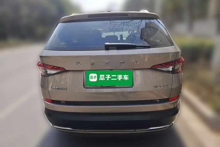 Used Skoda Kodiaq 2019 Facelifted TSI330 5-Seater Two-Wheel-Drive Luxury Enjoyment Edition China VI Standard Rear