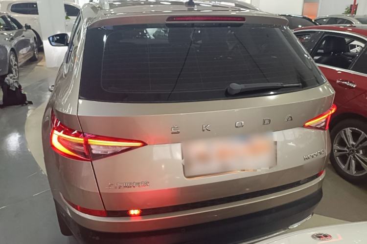 Used Skoda Kodiaq 2019 Facelifted TSI330 5-Seater Two-Wheel-Drive Luxury Enjoyment Edition China VI Standard Rear