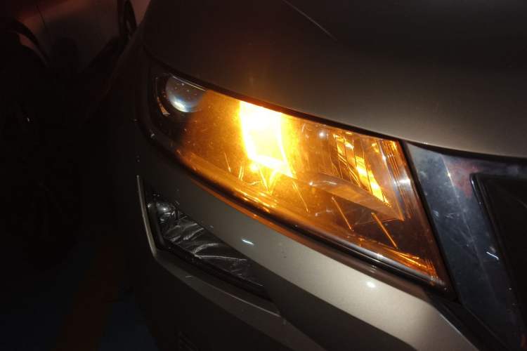 Used Skoda Kodiaq 2019 Restyled TSI330 5-Seater Two-Wheel Drive Standard Version China VI Right Front Headlight